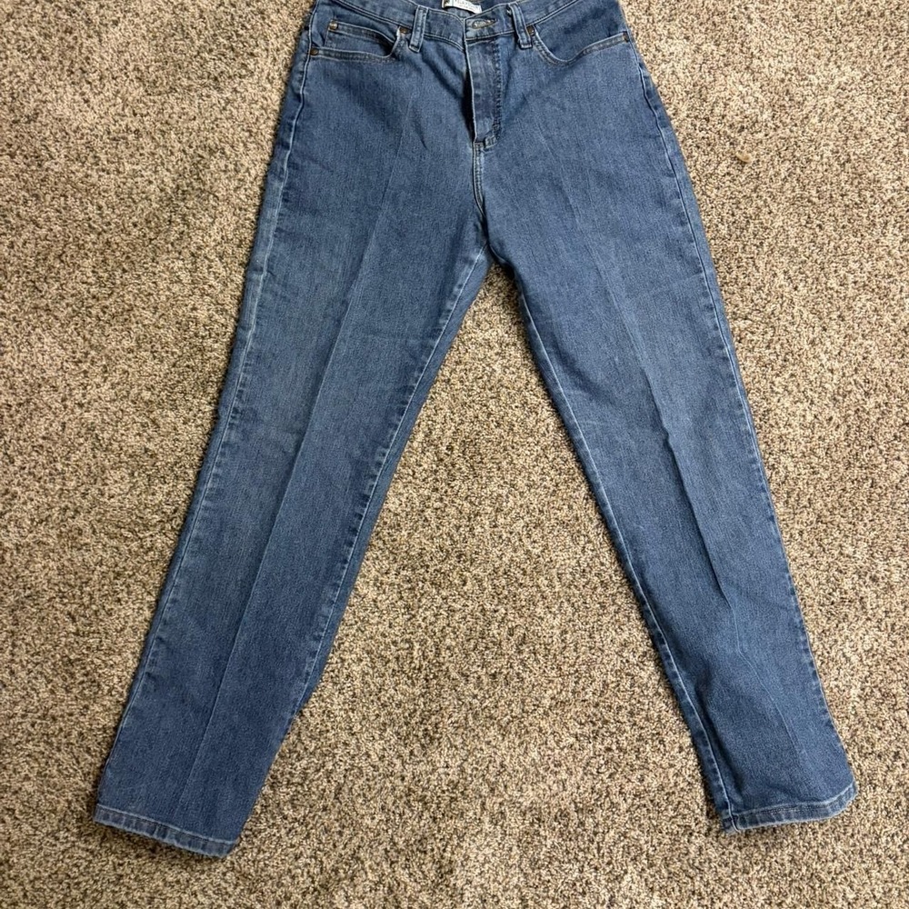 Lee Relaxed Fit At The Waist Straight Leg Jeans Medium Wash Blue Size 8M 3051866